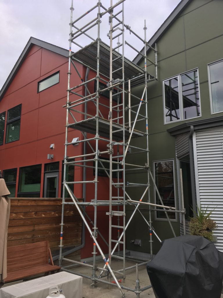 Residential Scaffolding Installation Calgary Alberta by King Scaffolding